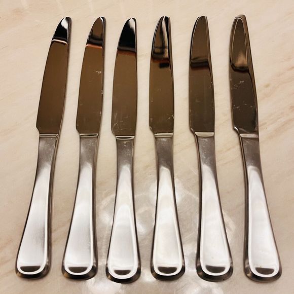 Mikasa COSMO Satin Flatware Set Of 6 Dinner Knives Stainless Beveled Edge 9 3/4” - Picture 1 of 5